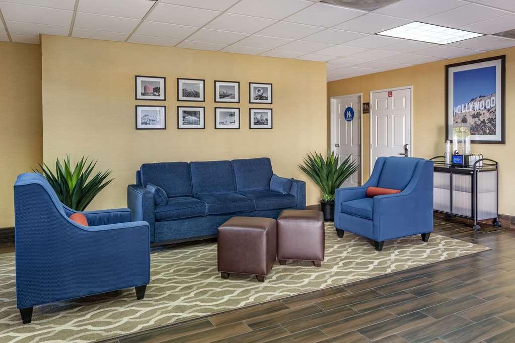 Comfort Inn & Suites Near Universal - N Hollywood - Burbank Los Angeles Nội địa bức ảnh